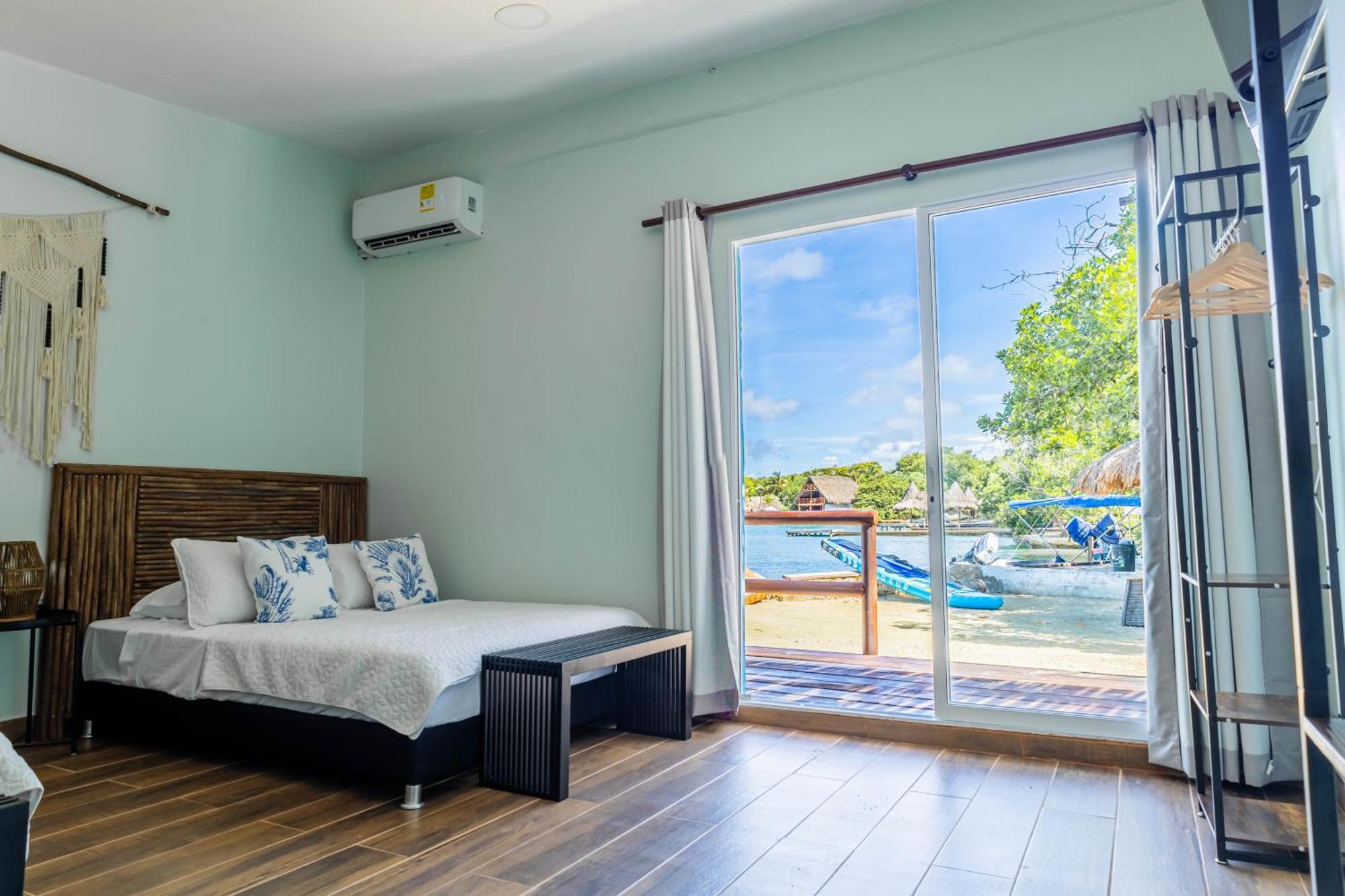 Fragata Island House Hotel Cartagena Bagian luar foto