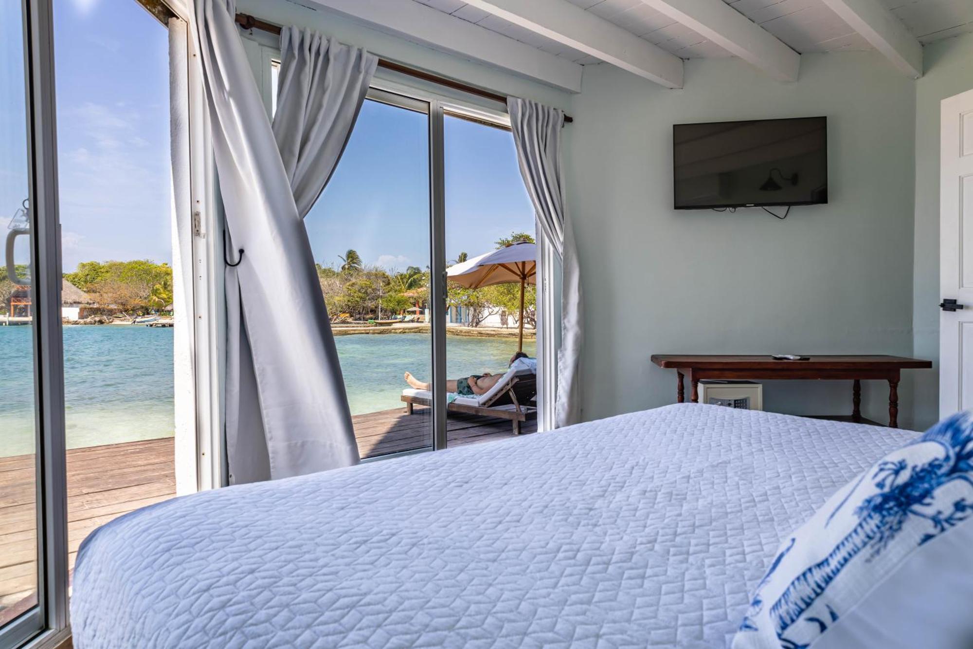 Fragata Island House Hotel Cartagena Bagian luar foto